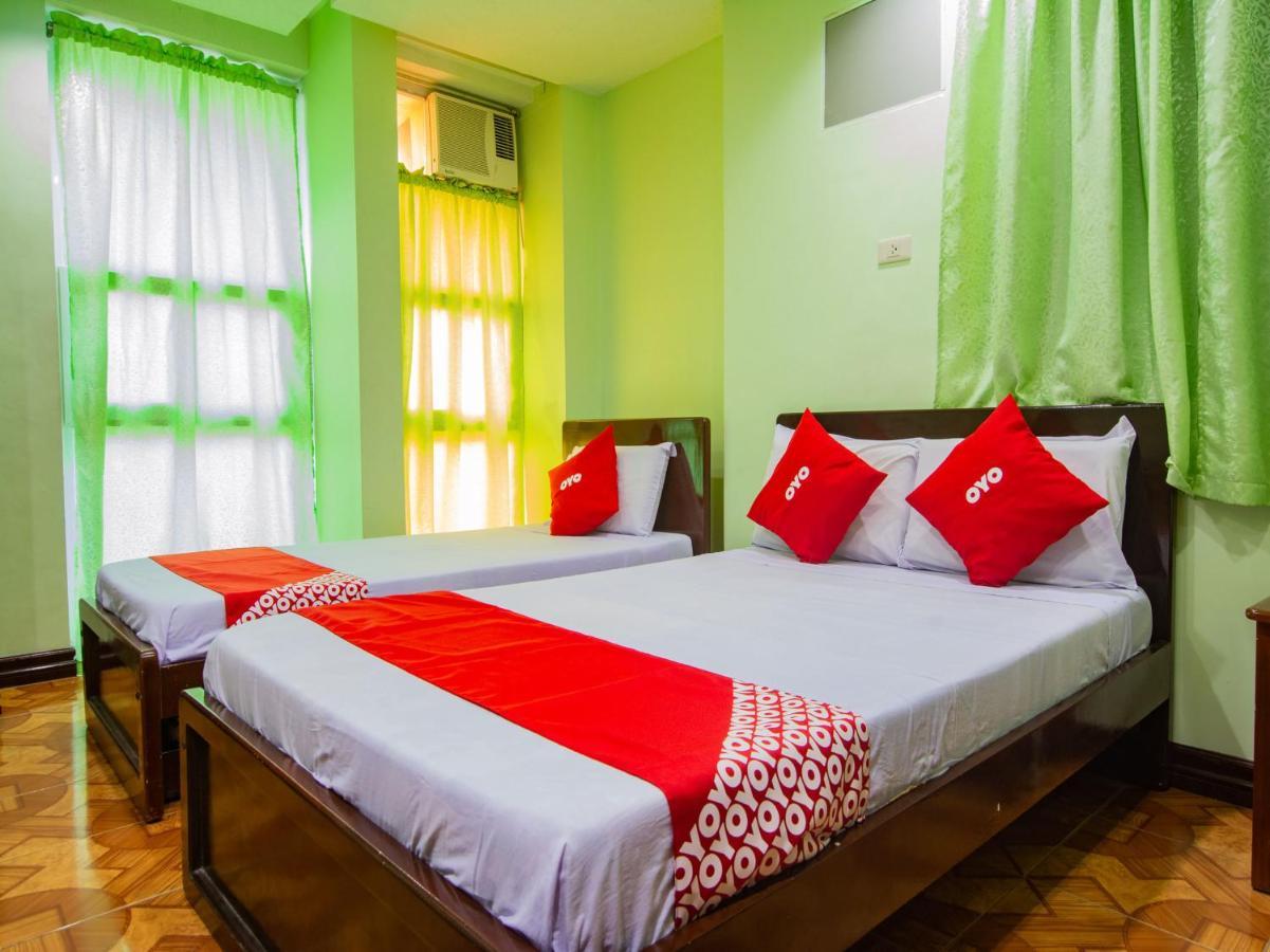 Oyo 573 Voyagers Palace Puerto Princesa Екстер'єр фото